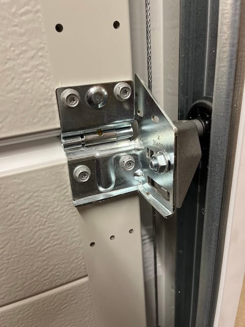 garage door servicing